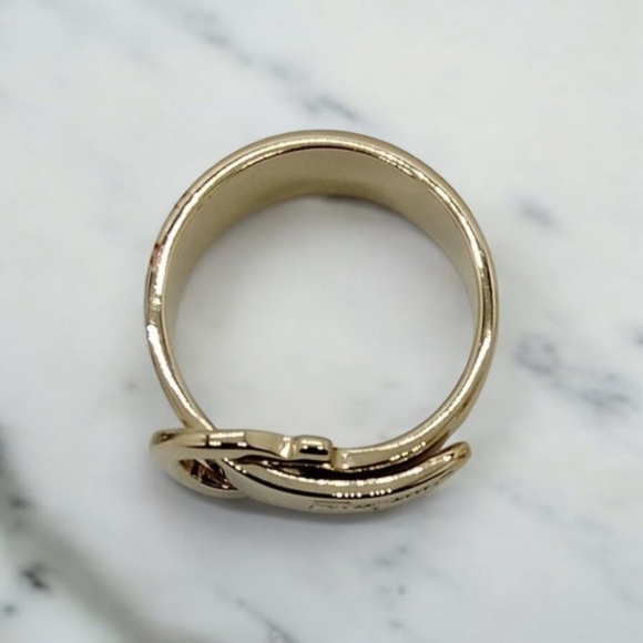 Salvatore Ferragamo Gold Tone Scarf Buckle Ring - Picture 4 of 6